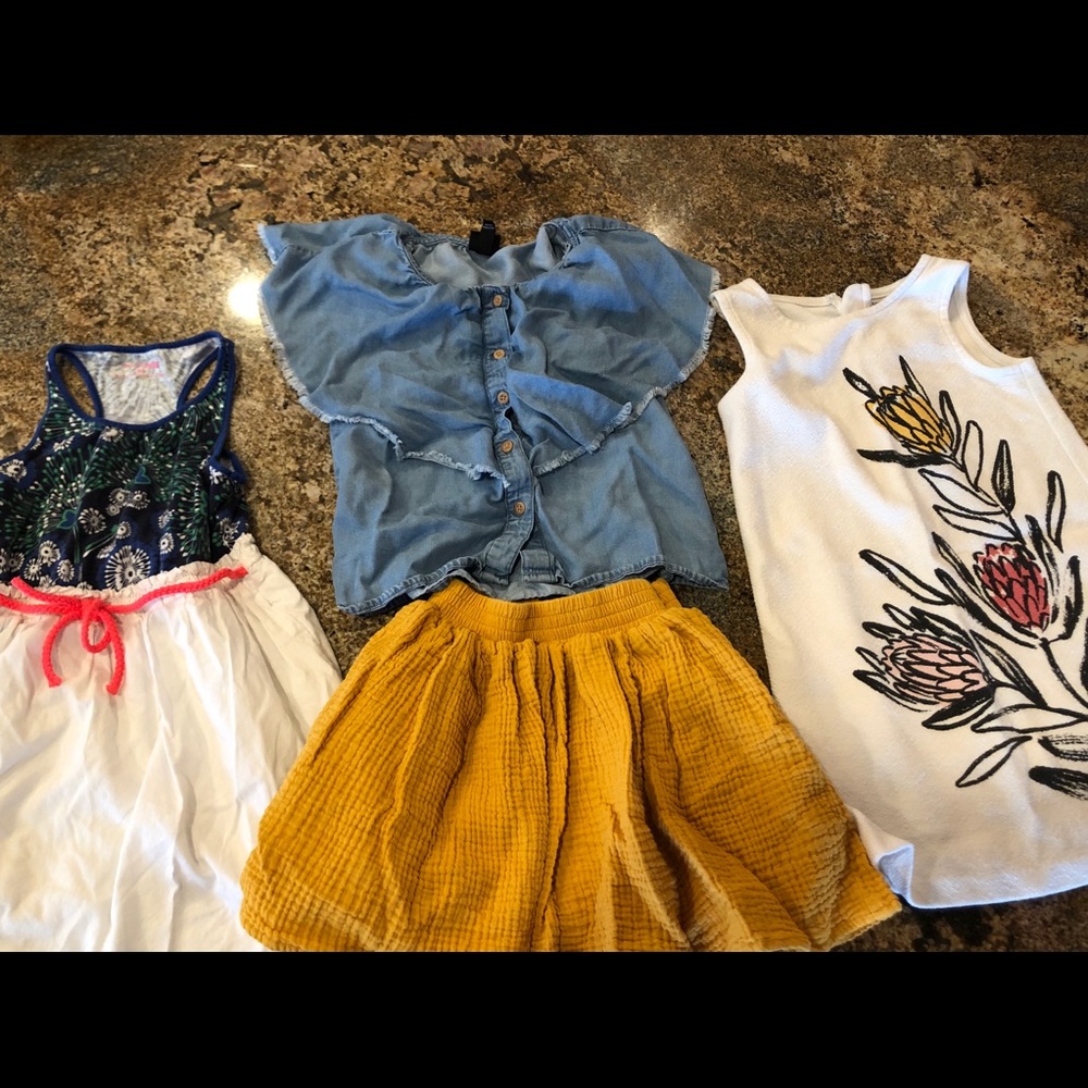 *BUNDLE* of 3 Girl’s Dresses/Skirt